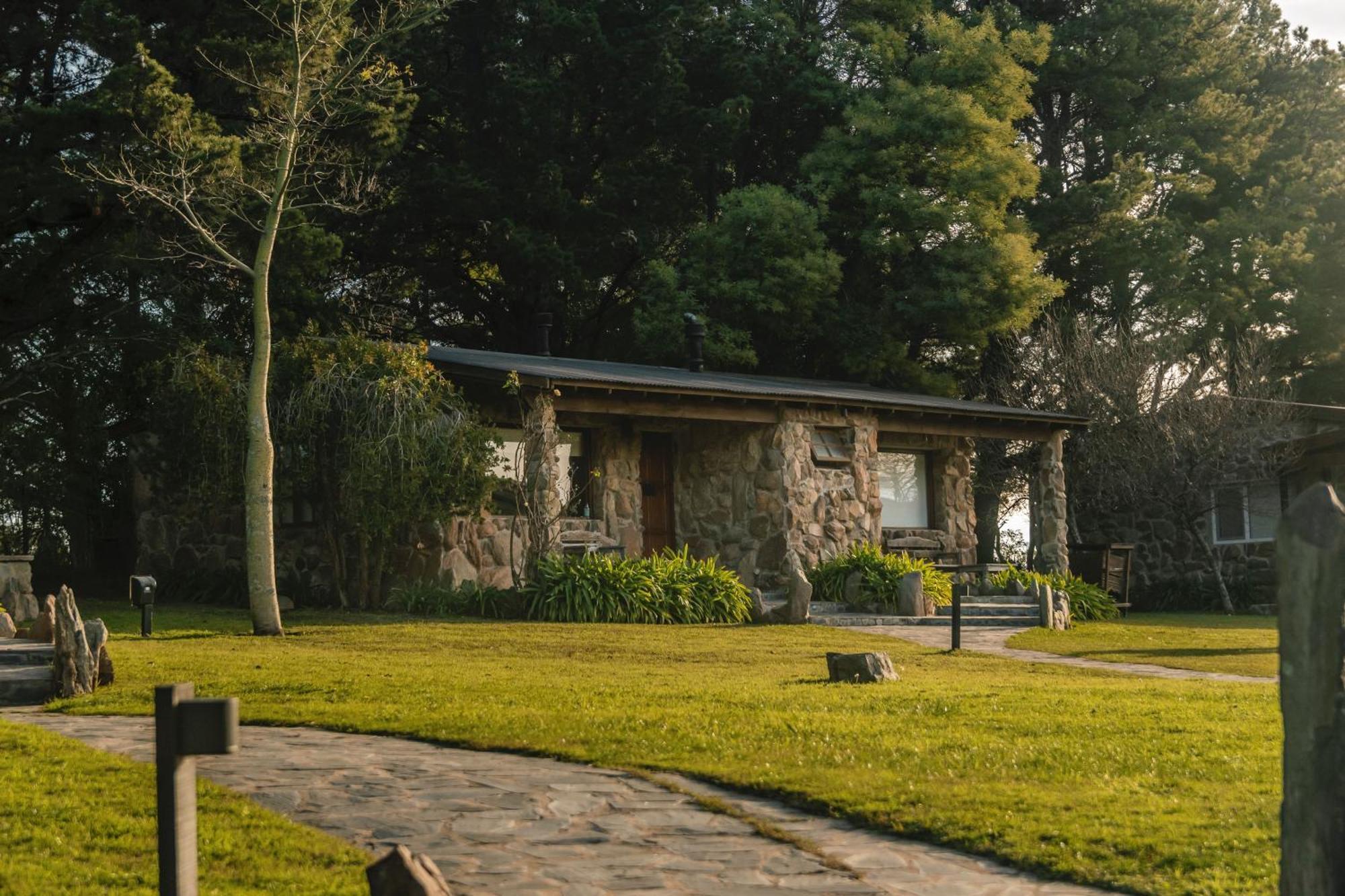 Hosteria & Spa De La Cascada Tandil Eksteriør billede